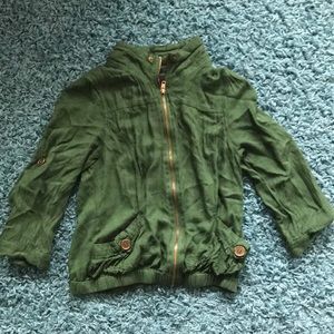 3/4 sleeve zip up top with gold zipper & buttons